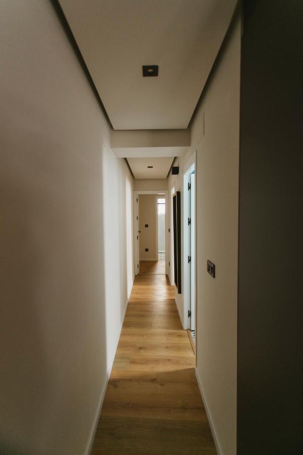 Modern And Luxury- 2Bd 2Bth- Socorro Apartment เซบีญา ภายนอก รูปภาพ